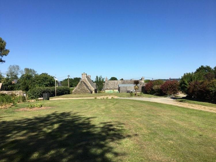 Le Penty Villa Guimaec Buitenkant foto